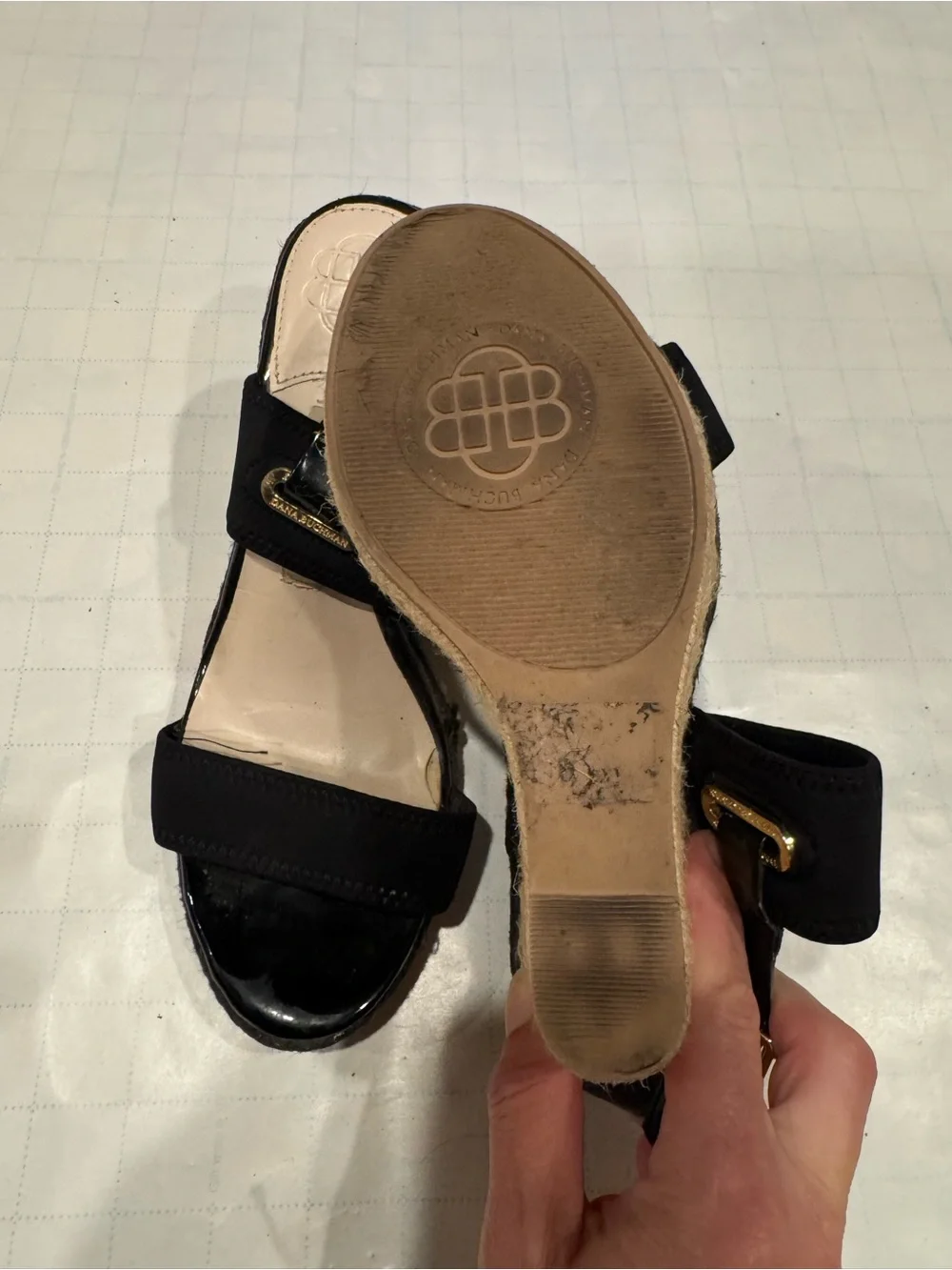 Dana Buchman chic slingback